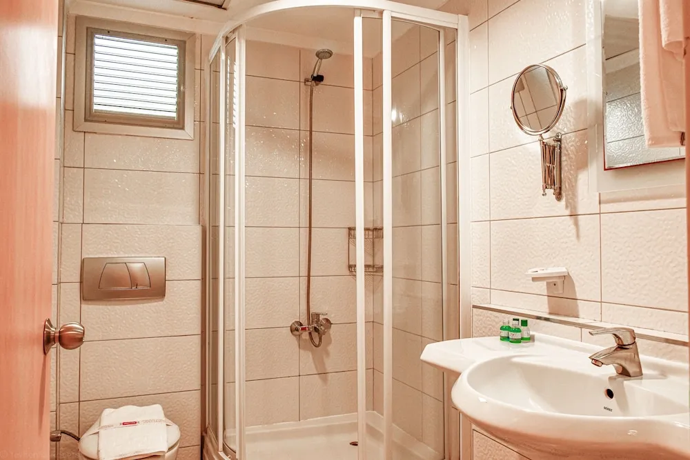 Double Land View Adult Only
