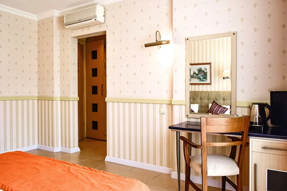 Double Land View Adult Only