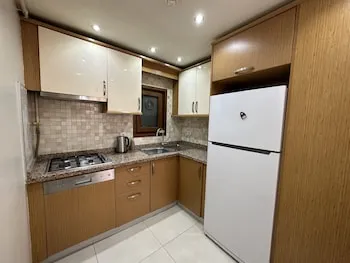 Homelike Residence