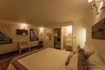 8 Oda Boutique Homes