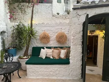 8 Oda Boutique Homes