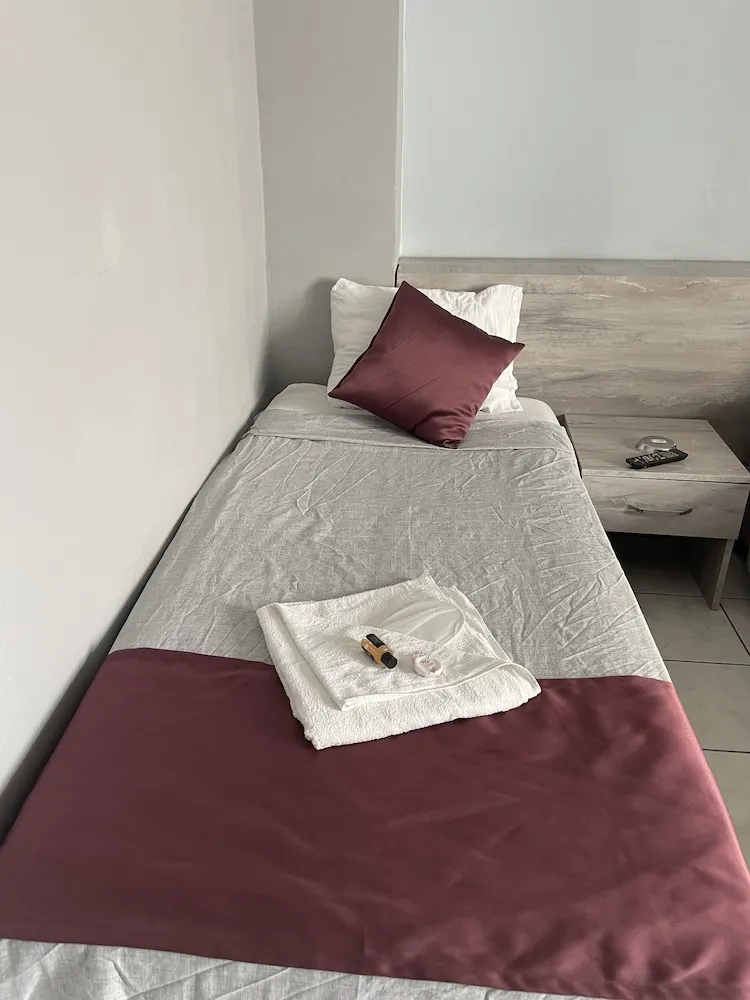 Standard Üç Kişilik Oda