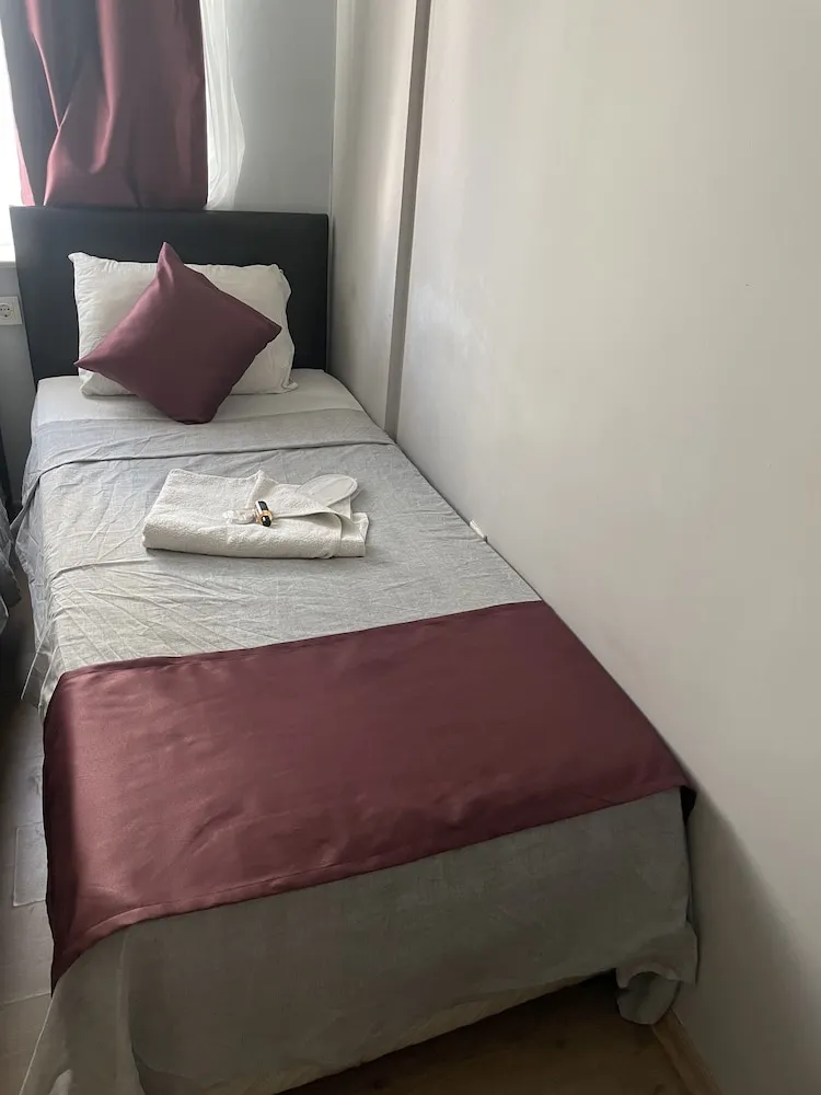 Economy İki Ayrı Yataklı Oda, 2 Tek Kişilik Yatak, Ortak Banyo