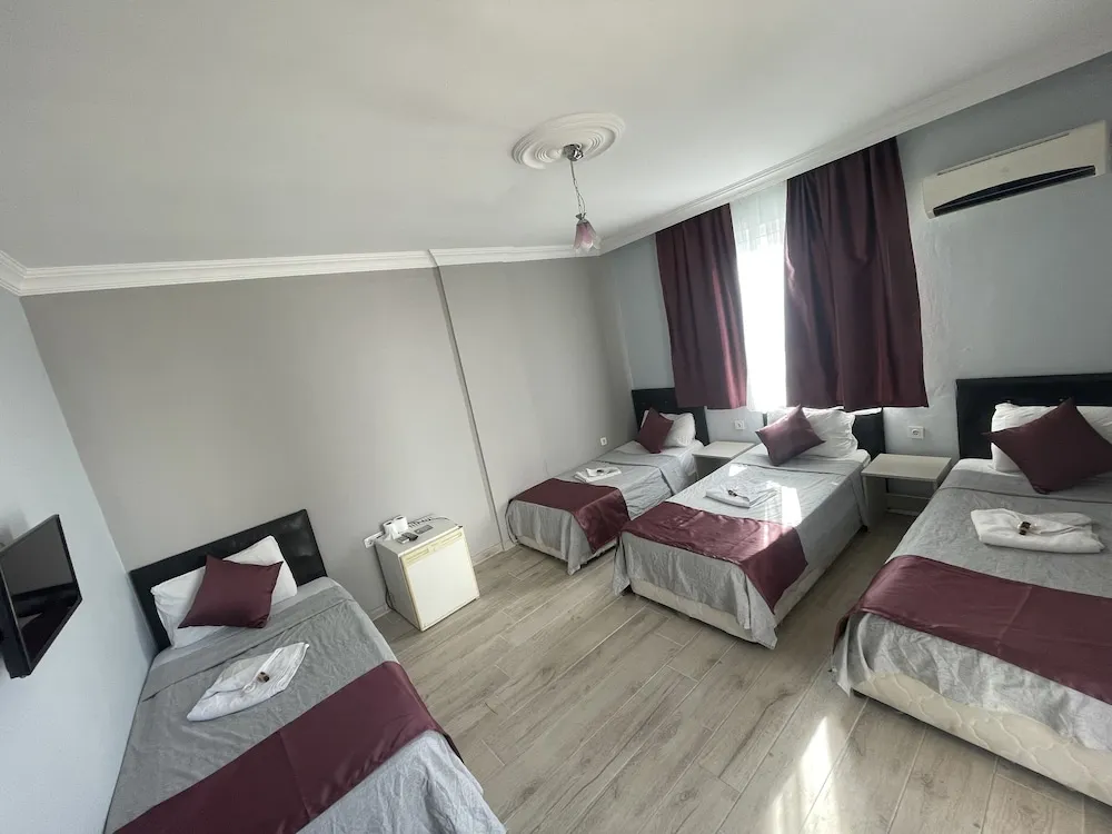 Dört Kişilik Oda, Özel Banyo