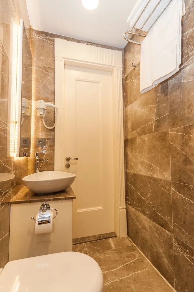 Standard Tek Büyük Yataklı Oda, Balkon/Veranda, Şehir Manzaralı