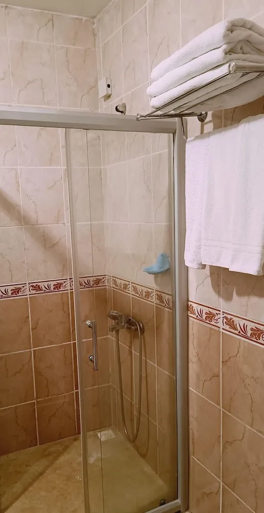 Standard Üç Kişilik Oda