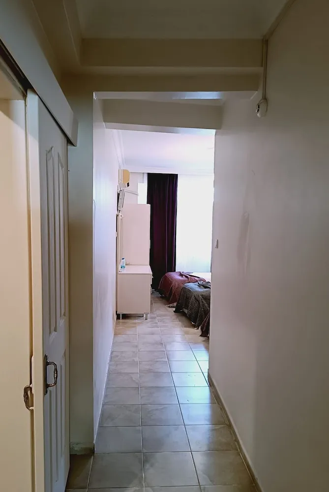 Standard Üç Kişilik Oda