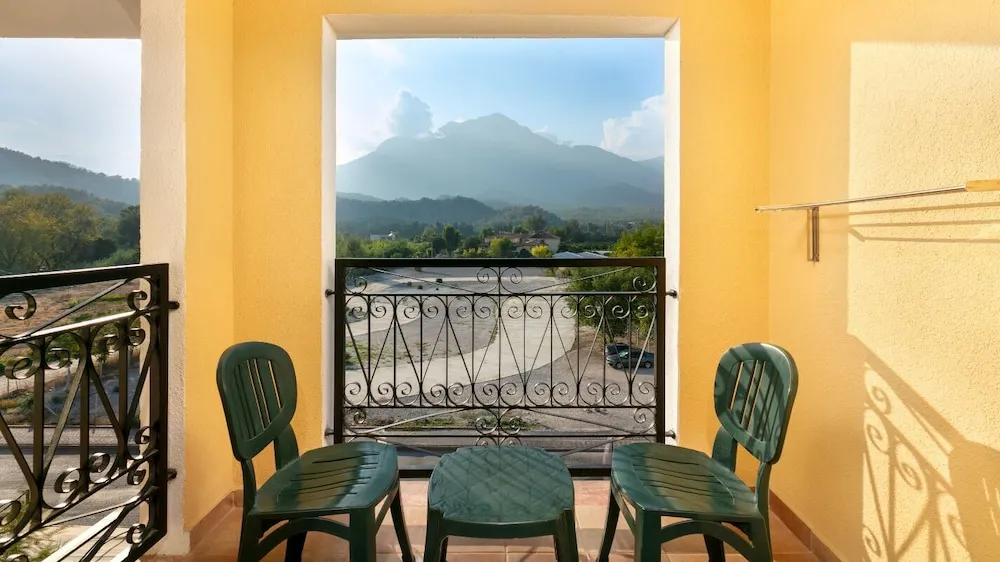 Standart Room, Main Building Land View