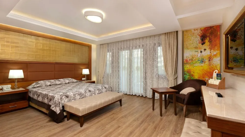 Garden Deluxe Suite
