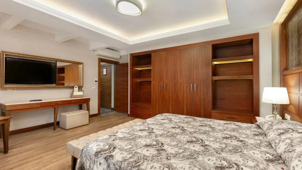 Garden Deluxe Suite