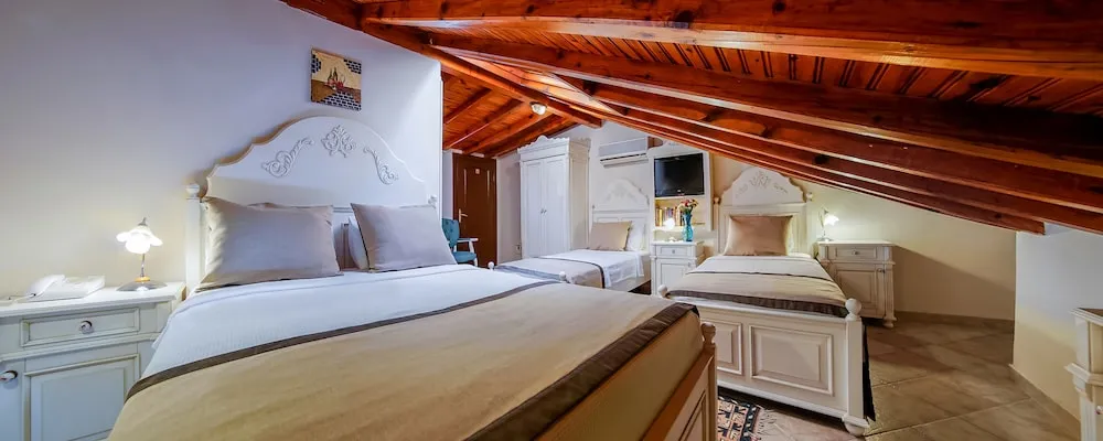 Family Üç Kişilik Oda