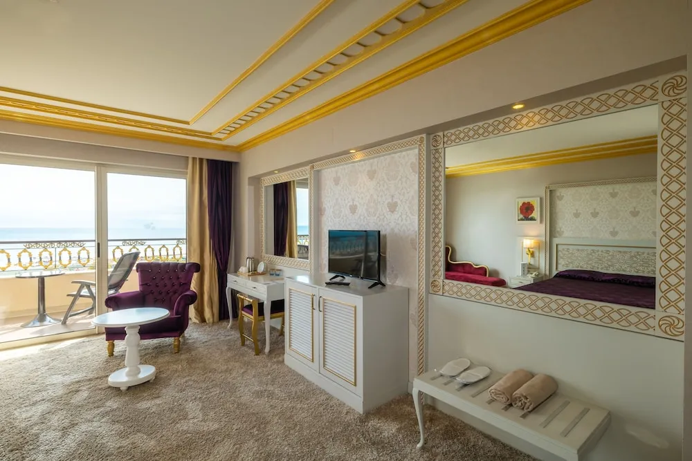 Honeymoon Oda, Deniz Manzaralı