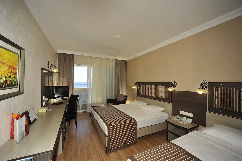 Comfort Tek Büyük veya İki Ayrı Yataklı Oda, Şehir Manzaralı