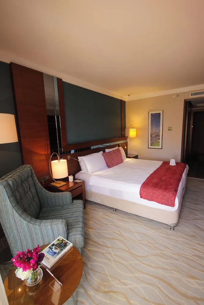 Deluxe Tek Büyük Yataklı Oda, 1 Çift Kişilik Yatak, Deniz Manzaralı