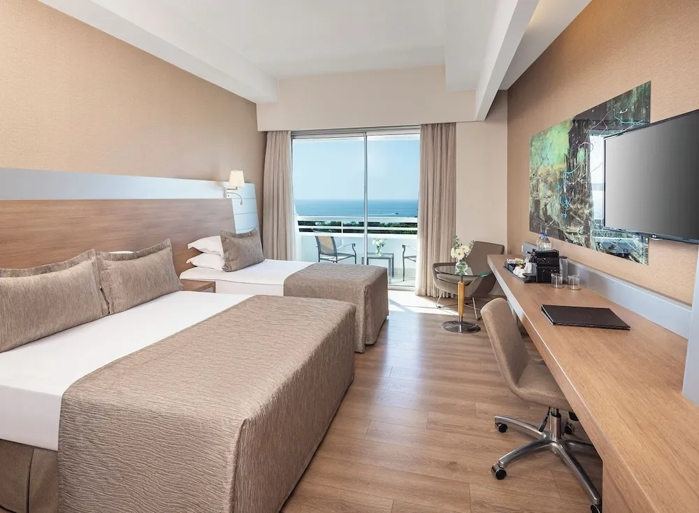 Deluxe Oda, Balkon, Deniz Manzaralı