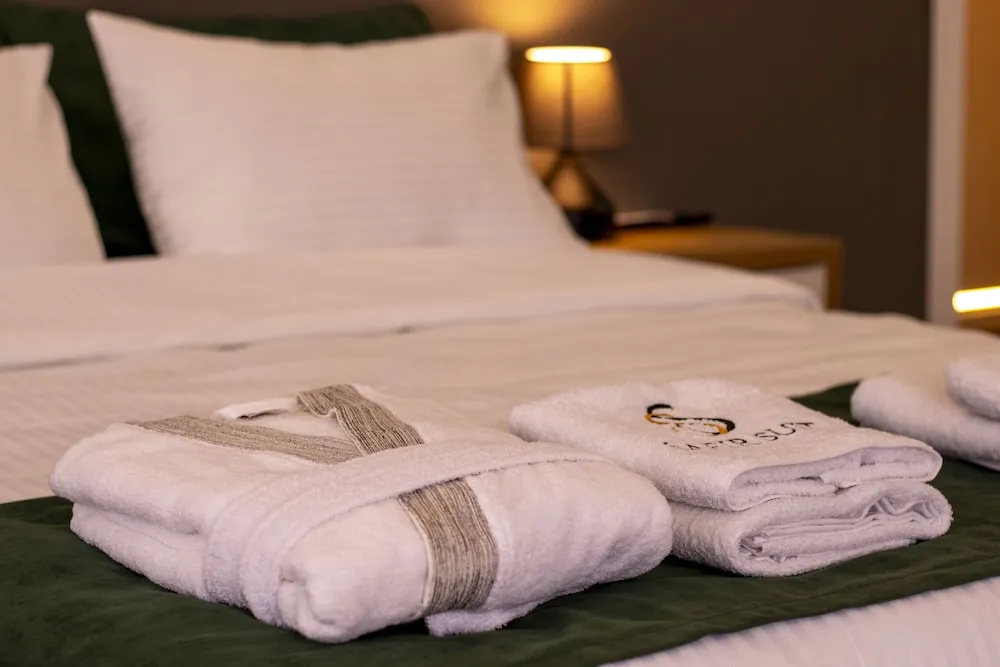 Deluxe Tek Büyük Yataklı Oda