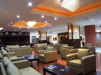 Sarp Otel