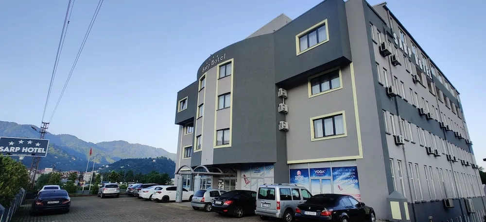 Sarp Otel