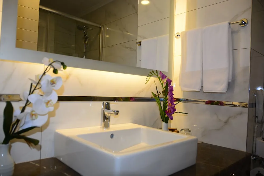 Dört Kişilik Oda, Balkon