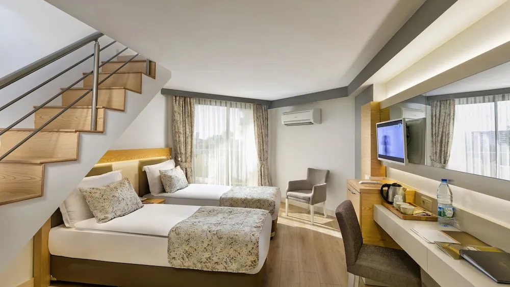 Dört Kişilik Oda, Balkon