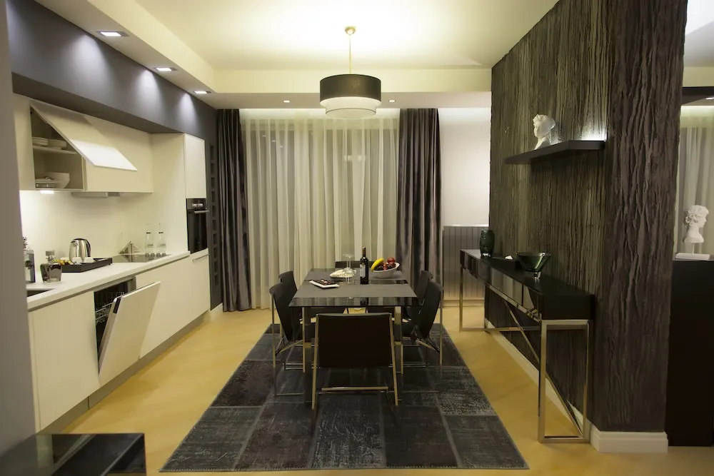Superior Apart Daire, 2 Yatak Odası, Mutfak, Şehir Manzaralı
