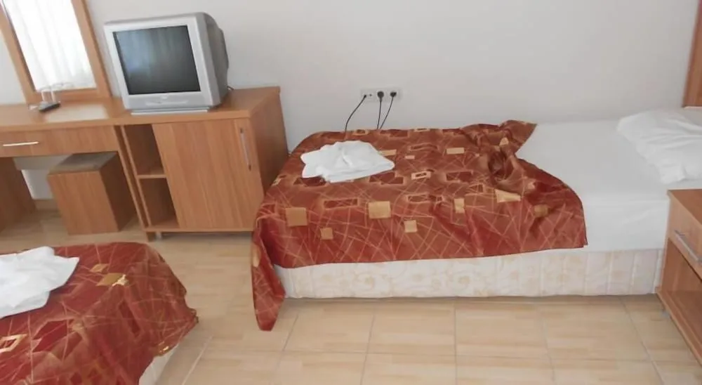 Standard Üç Kişilik Oda