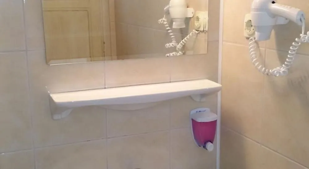 Standard Tek Büyük veya İki Ayrı Yataklı Oda