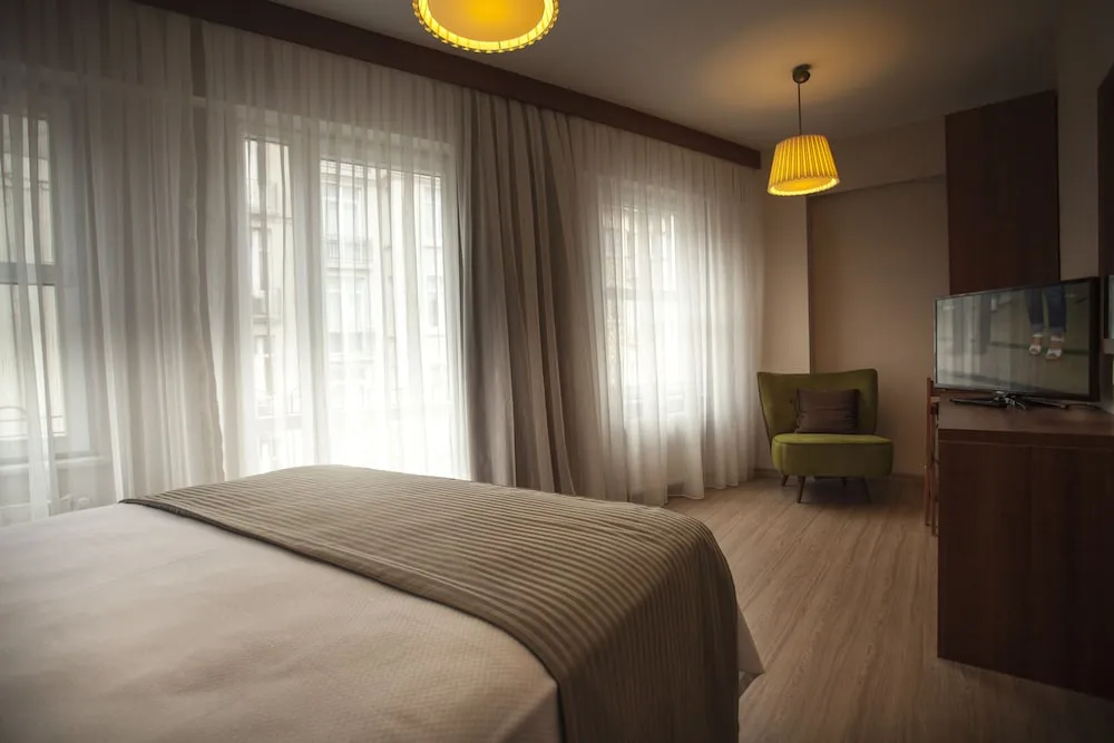 Deluxe Tek Büyük Yataklı Oda, Şehir Manzaralı