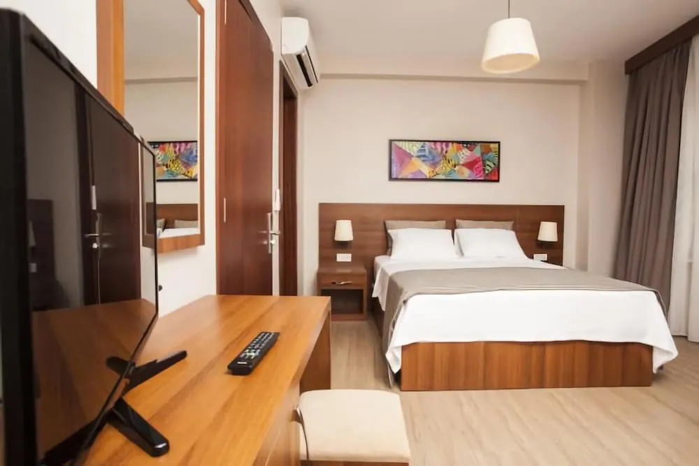 Deluxe Tek Büyük Yataklı Oda, Şehir Manzaralı