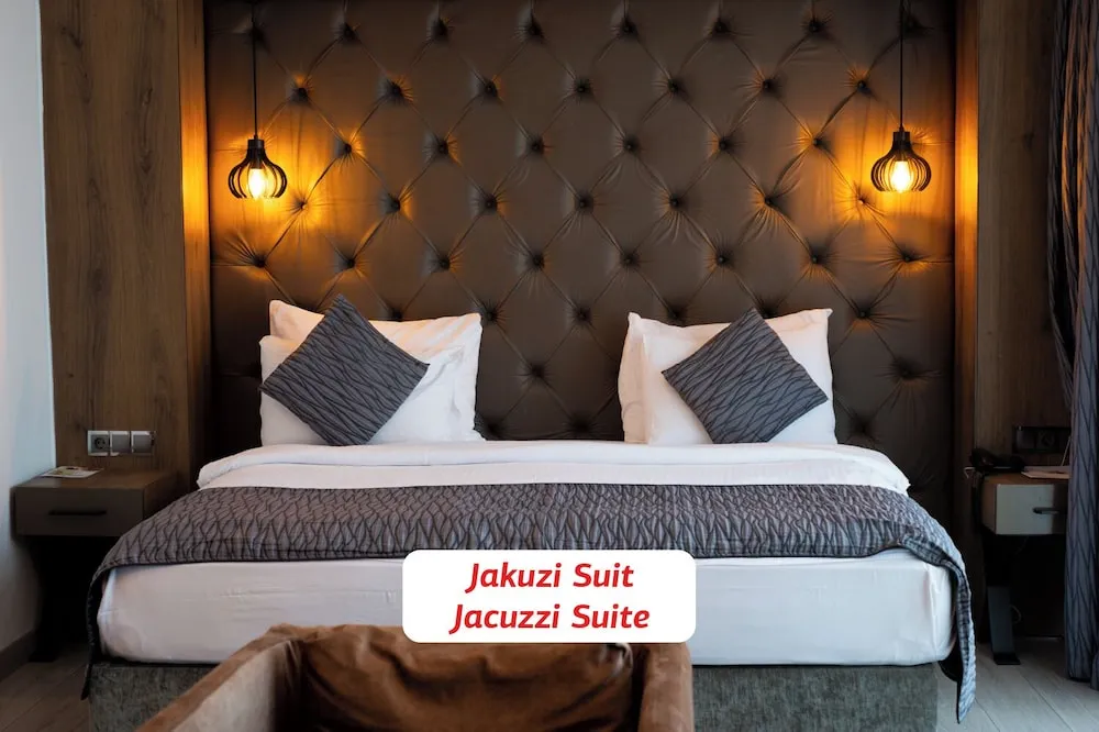 Süit, Sıcak Su Küveti