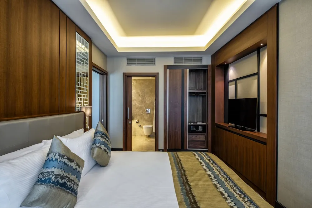 Standard Double Room, Atrium View