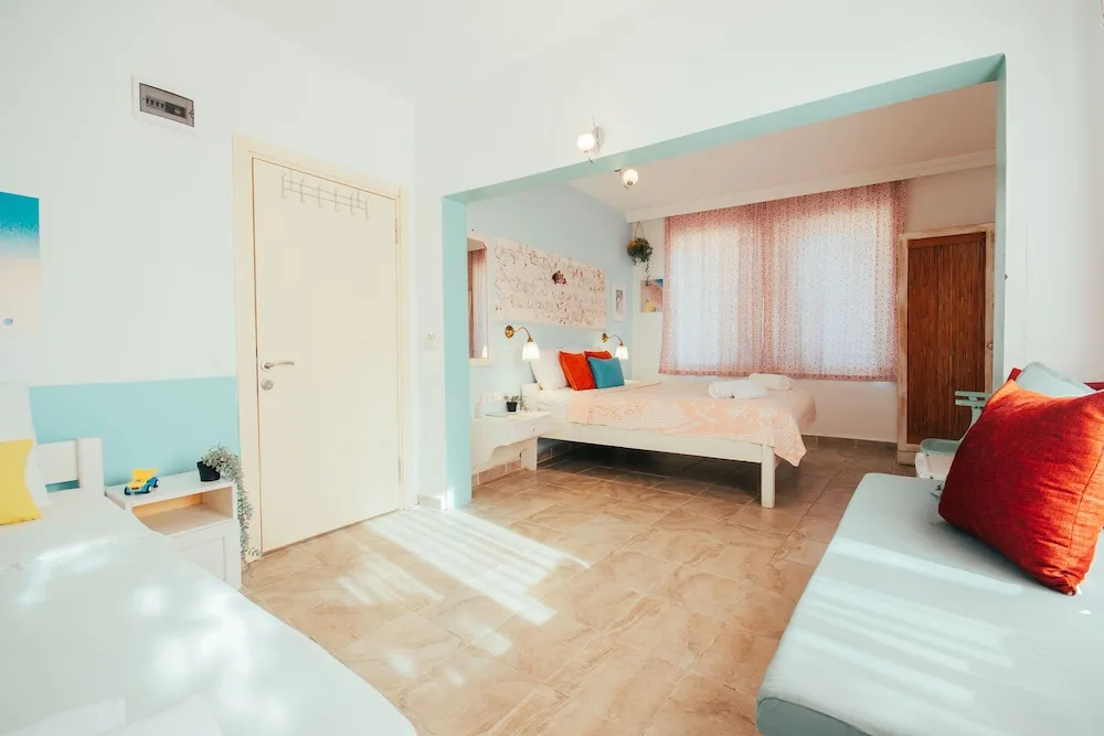 No 1 Family Room with Balcony
