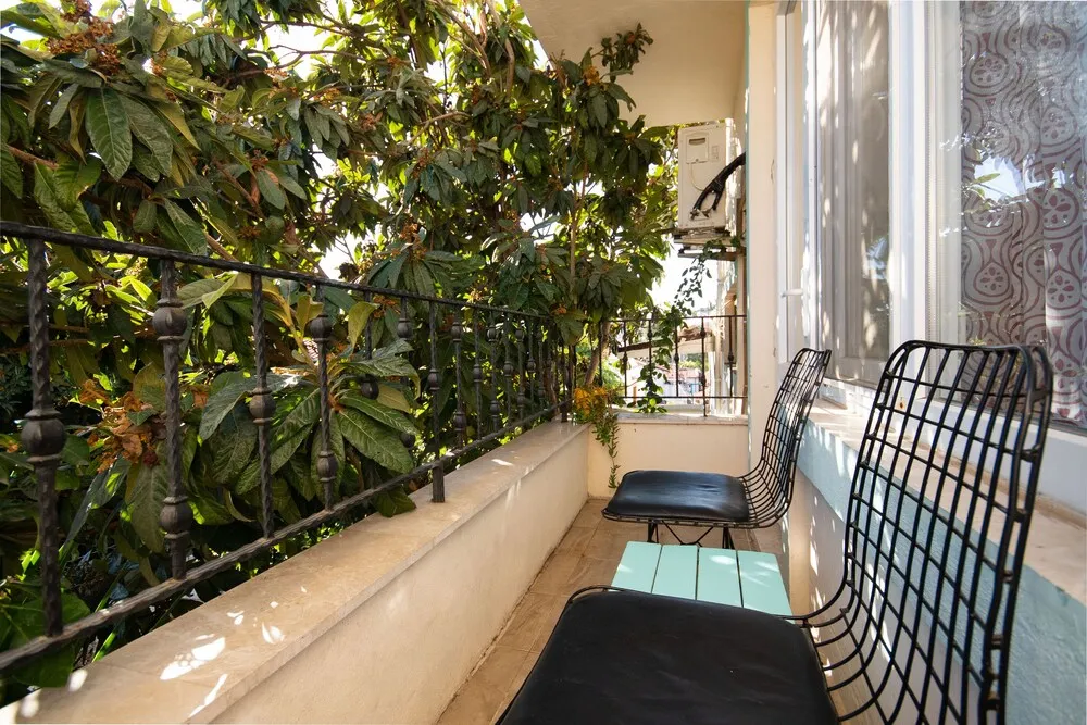 No 1 Family Room with Balcony