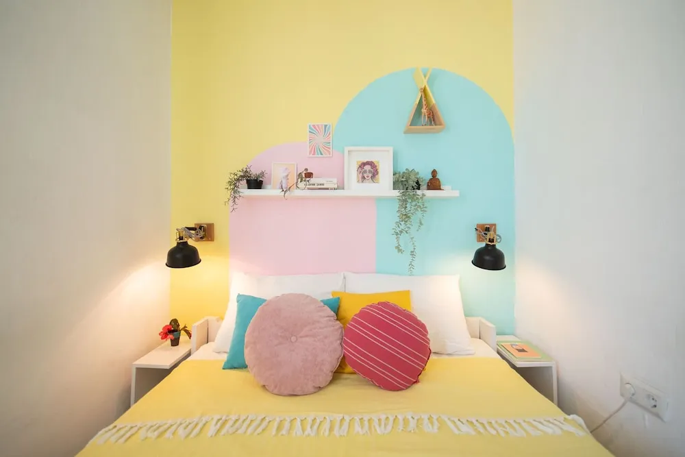 No 5 Concept Room with Sea View and Balcony