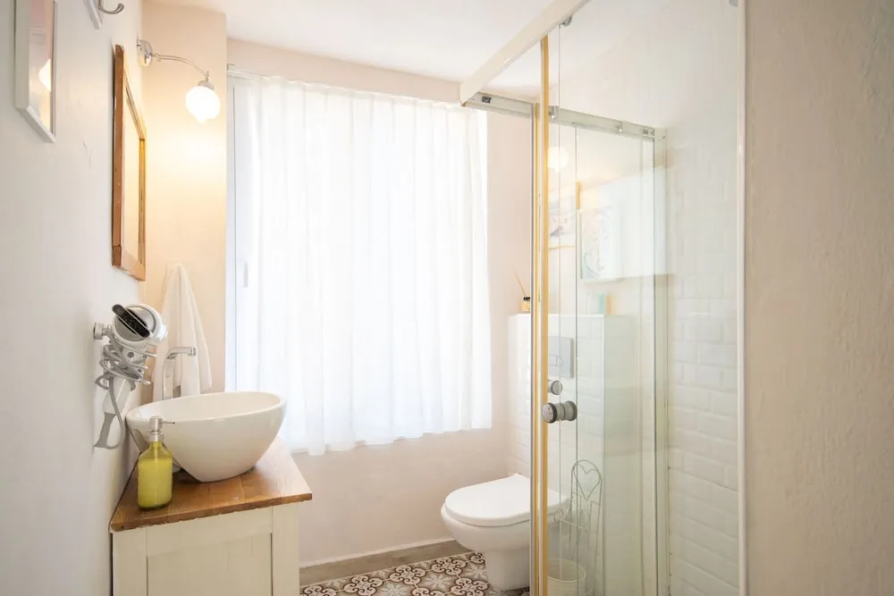 No 2 Standard Room