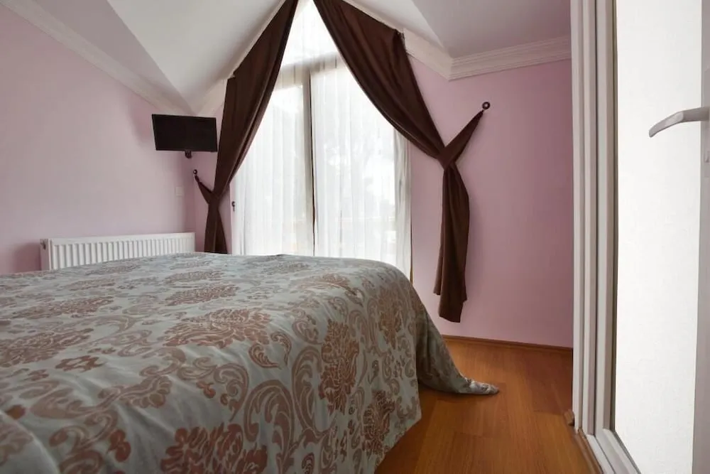 Standard Tek Büyük Yataklı Oda, Balkon
