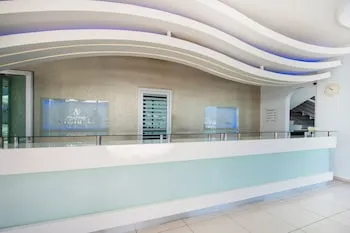 Sunny Hill Alya Hotel