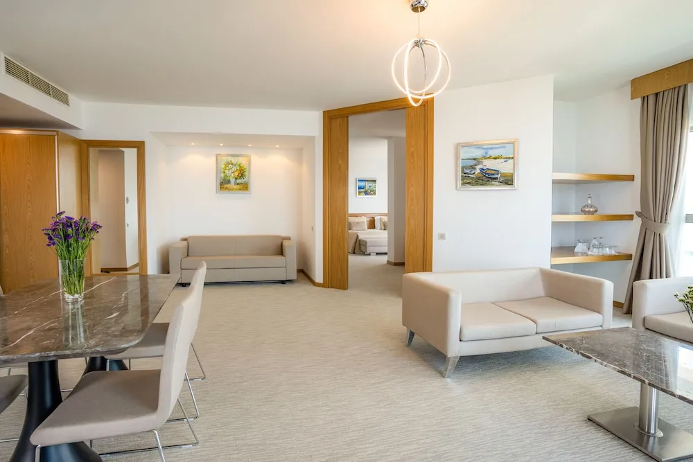 King Suite,Balcony,Sea View