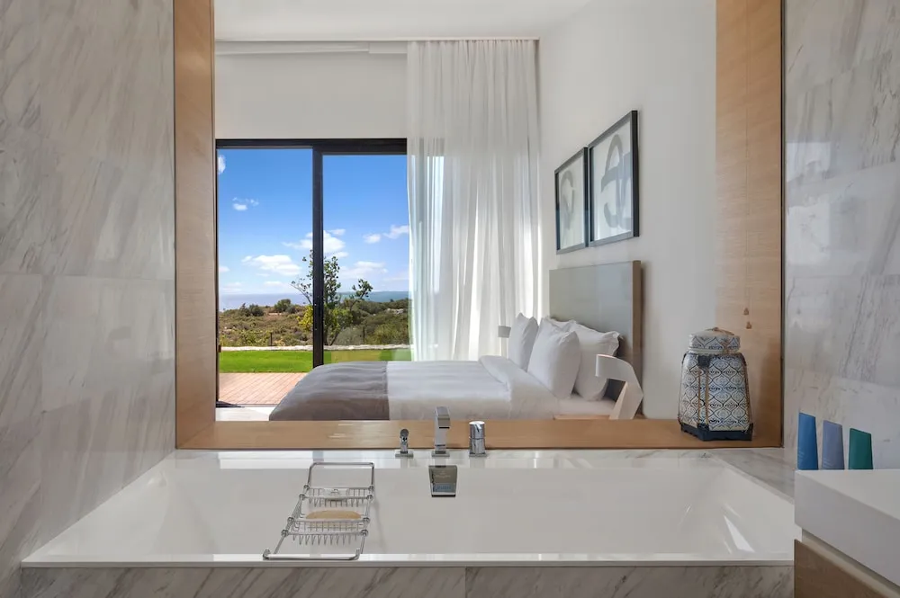 3 Bedroom Pool Residence