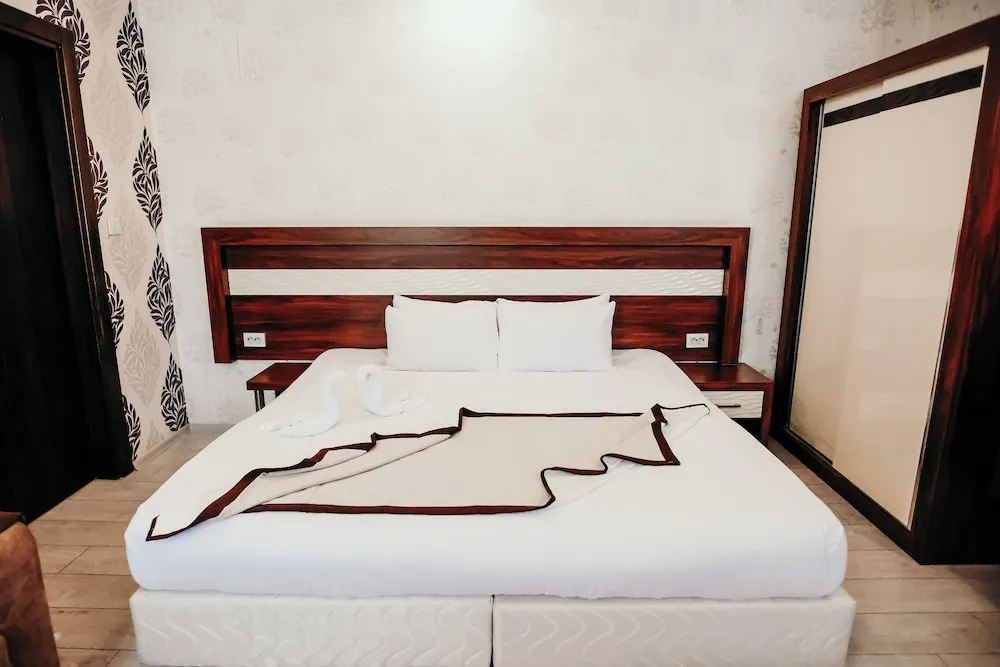 Deluxe Üç Kişilik Oda