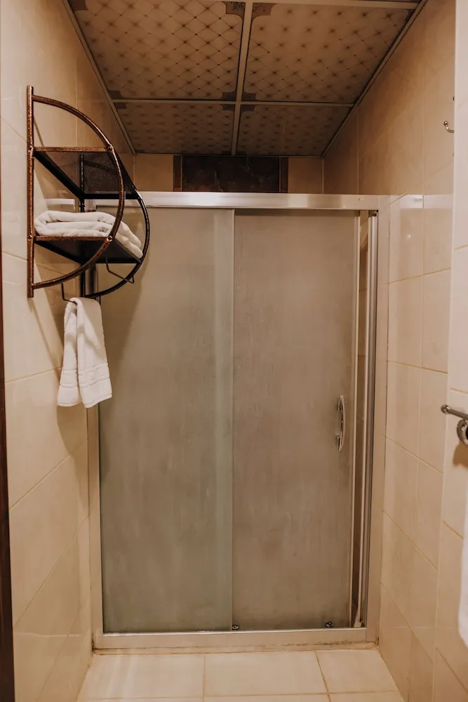 Deluxe Dört Kişilik Oda