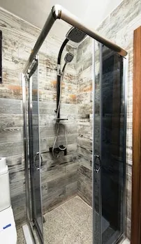 Cube Suites