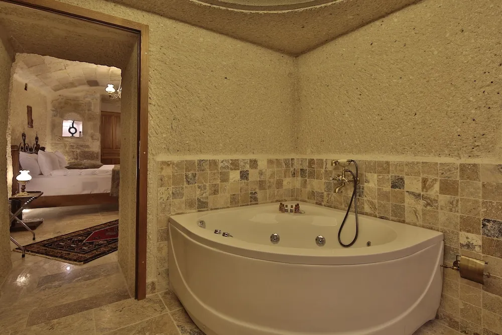 Deluxe Oda, Sıcak Su Küveti