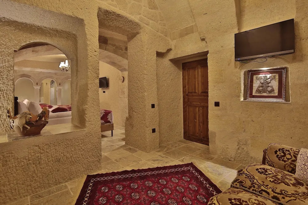 Honeymoon Süit, Sıcak Su Küveti