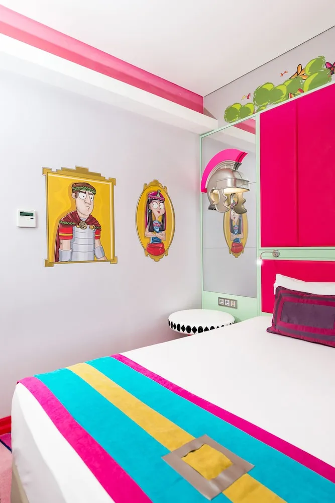 Deluxe Oda, Birden Çok Yatak, Bağlantılı Odalar