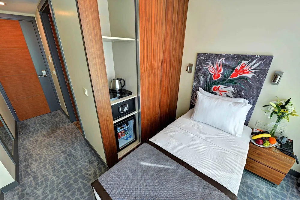 Economy Double or Twin Room