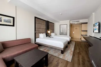 Ramada Plaza by Wyndham İstanbul Şehir Merkezi Yalnızca Yetişkinler