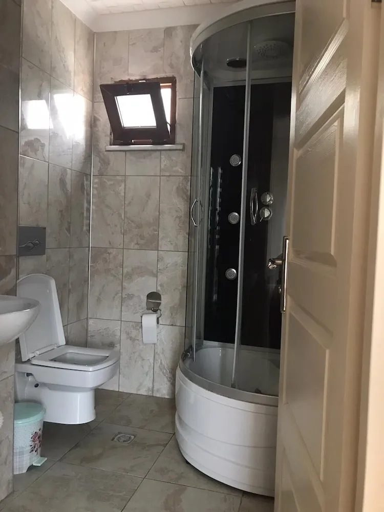 Deluxe Stüdyo Süit
