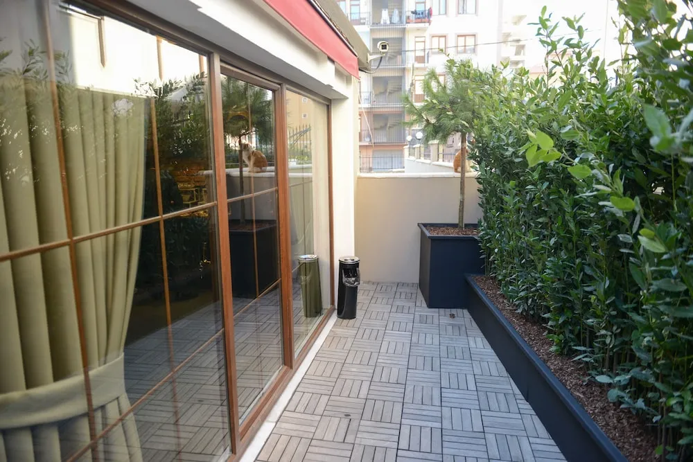 Süit, Sıcak Su Küveti