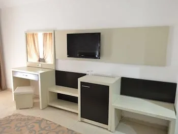 Asrın Beach Hotel - All Inclusive